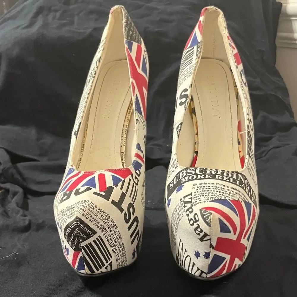 Liliana Newsprint Union Jack Platform Heels. Size 8.5 womens - Picture 3 of 9